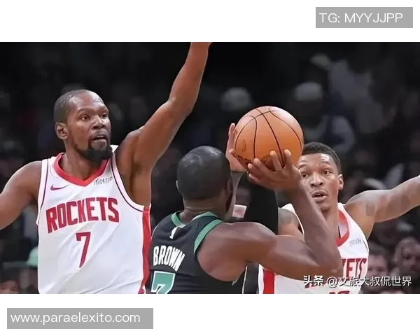 NBA赛况回顾快船逆袭雄鹿绿军遭遇夏洛特鹈鹕力克火箭掘金战胜勇士 NBA赛况回顾快船逆袭雄鹿绿军遭遇夏洛特鹈鹕力克火箭掘金战胜勇士